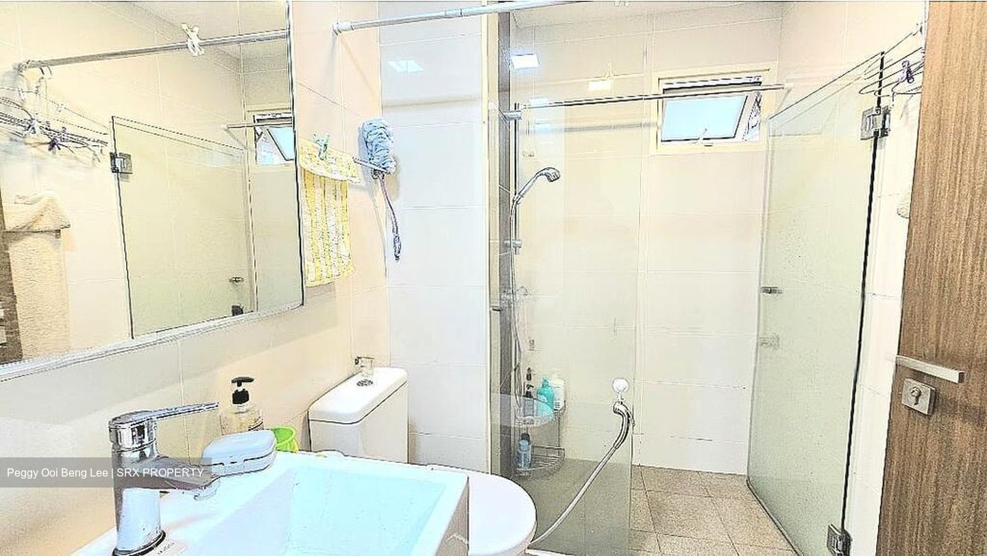 Watercolours (D18), Condominium #504660891